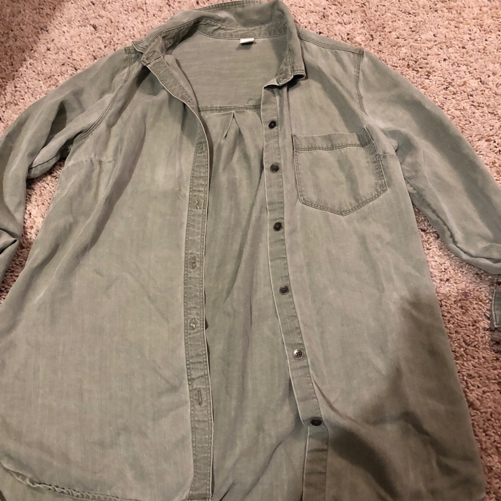 Old navy olive green Tencel shirt